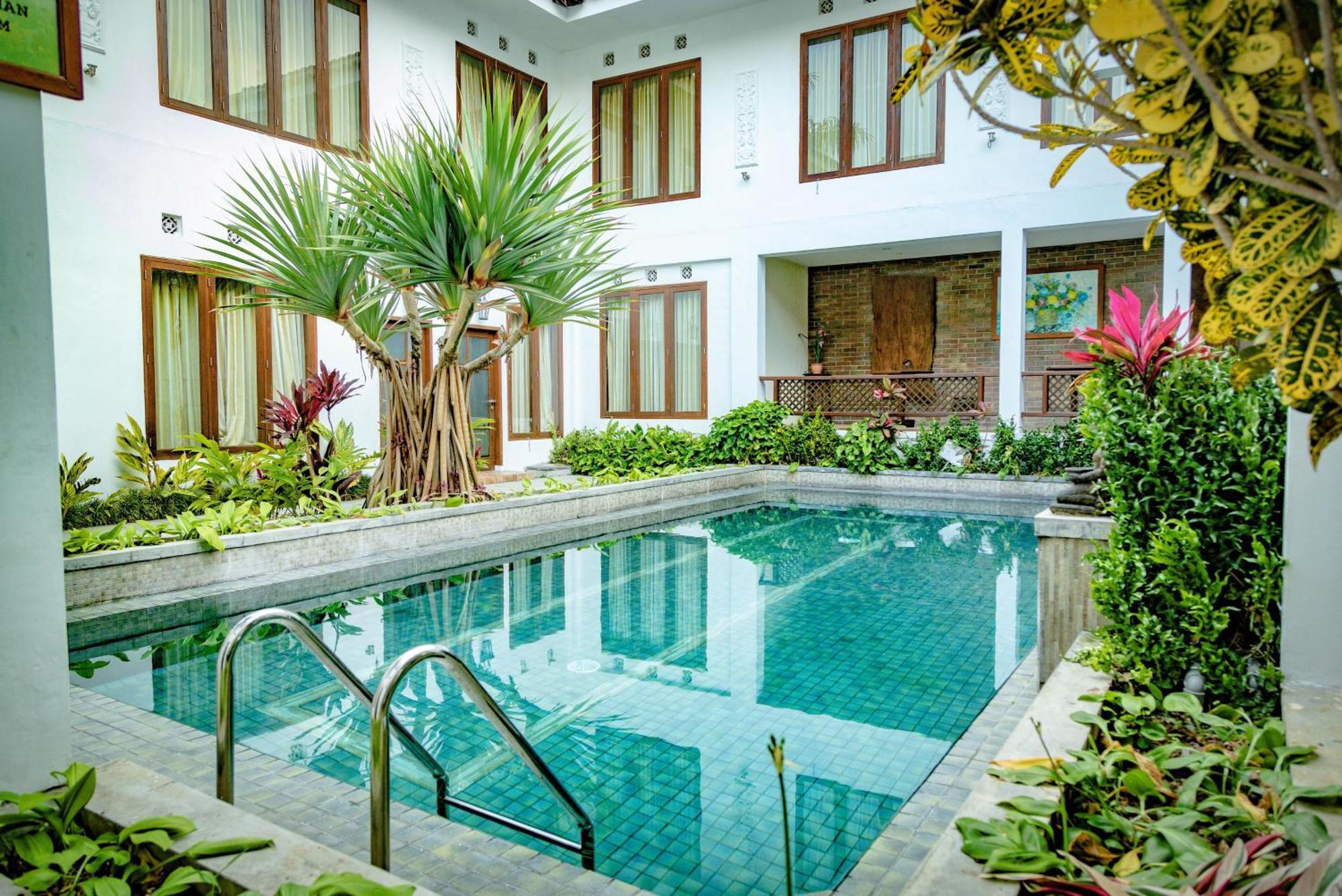 Family Hotel Gradia 2 Бату Экстерьер фото